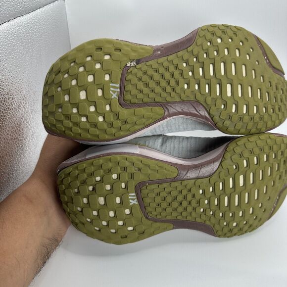 Nike ZoomX Invincible 3 Photon Dust Platinum Violet Shoes Womens Size 8 Running - Picture 9 of 11